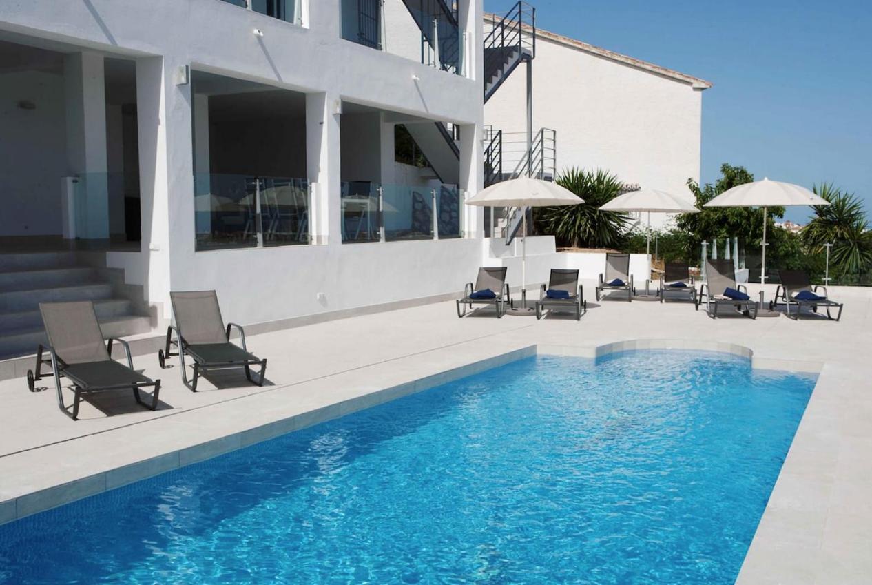 Luxury Villa With Heated Pool For 12 To 14 People Fuengirola Exteriér fotografie