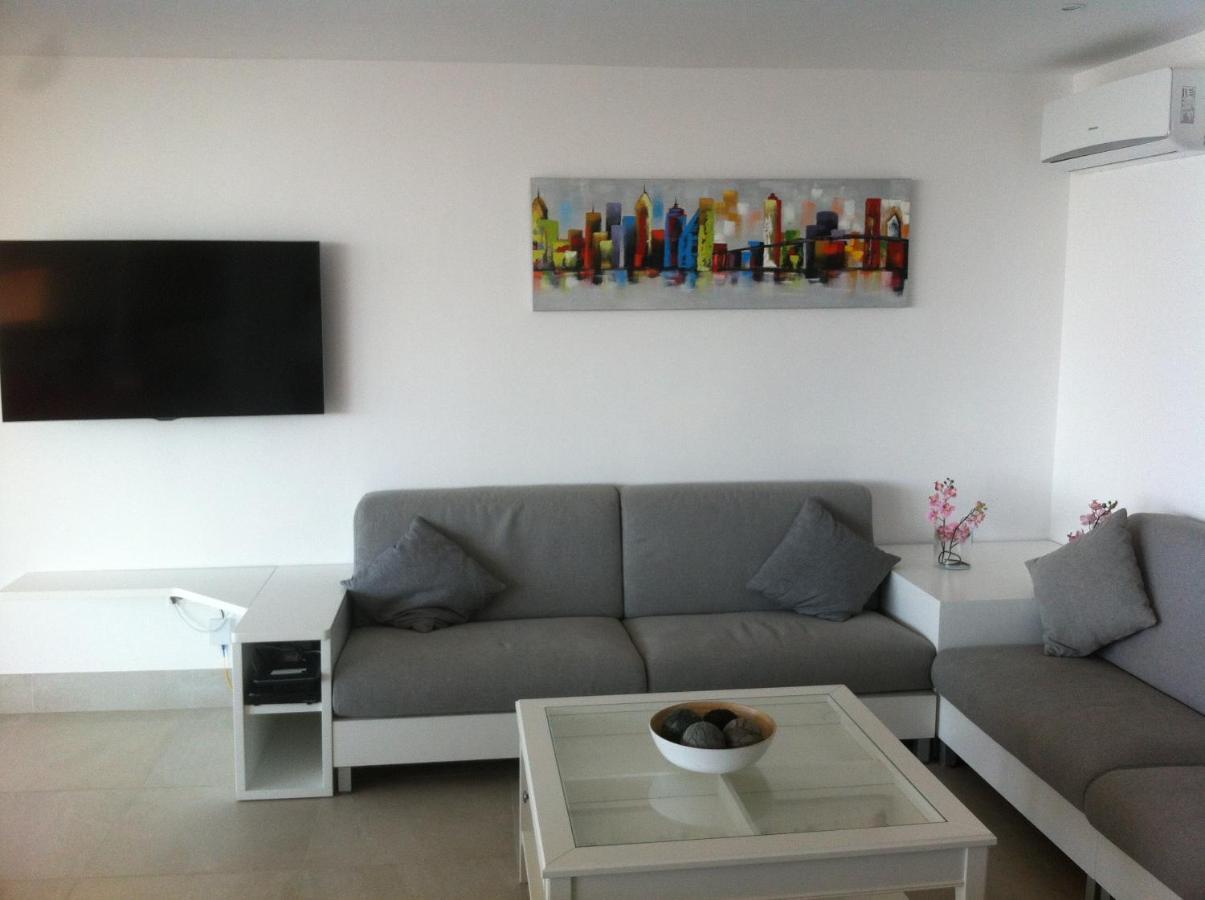 Luxury Villa With Heated Pool For 12 To 14 People Fuengirola Exteriér fotografie